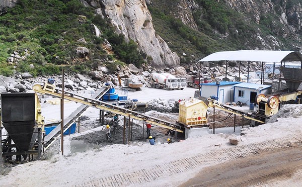 靈壽縣彩砂生產(chǎn)線加工優(yōu)勢