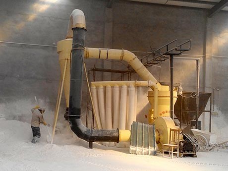 超細磨粉機價格是多少，河南紅星來為您爆料