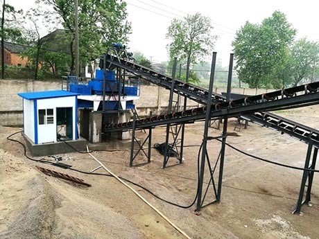 建小型石英石加工廠多少錢(qián)，生產(chǎn)石英石需要哪些設(shè)備