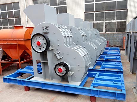 雙擊粉碎機(jī)價格及型號參數(shù)介紹，附粉碎現(xiàn)場視頻