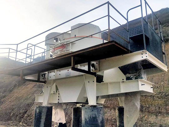 VSI立軸沖擊式破碎機(jī)工作原理、結(jié)構(gòu)圖，該機(jī)怎么調(diào)出料大小