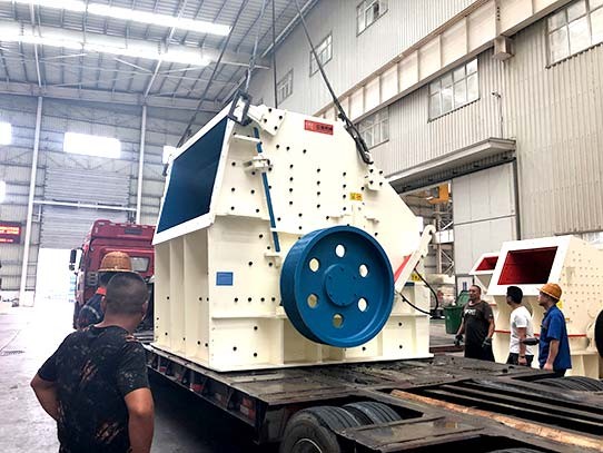 紅星破碎石子反擊機，多大產能都有_發(fā)貨快、價格經濟