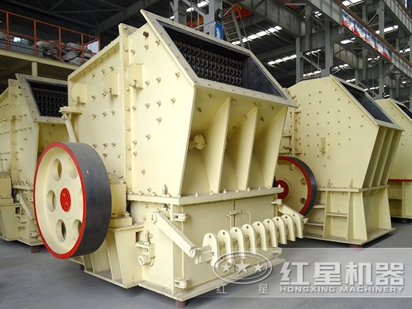 如何對(duì)單段錘式破碎機(jī)的錘軸抽取工具進(jìn)行改進(jìn)？