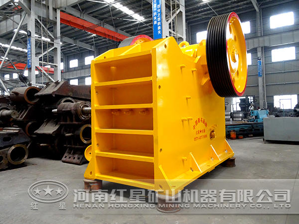 葉臘石破碎機設(shè)備