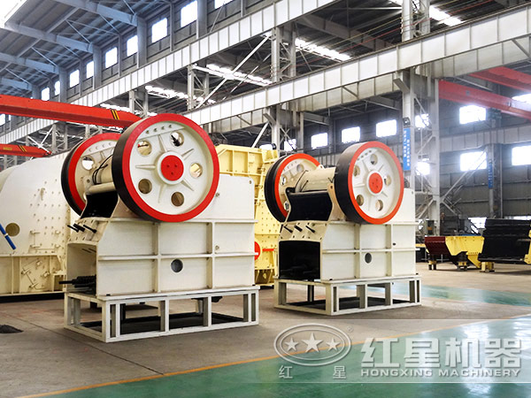 鎢礦破碎機(jī)生產(chǎn)車(chē)間