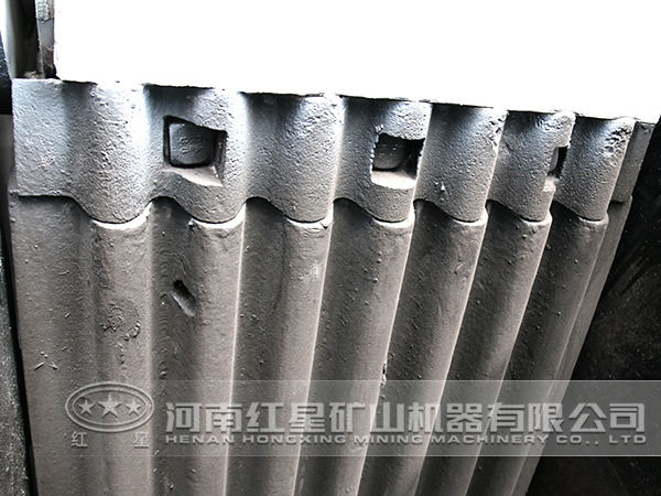 黑鎢礦碎石機(jī)結(jié)構(gòu)圖片