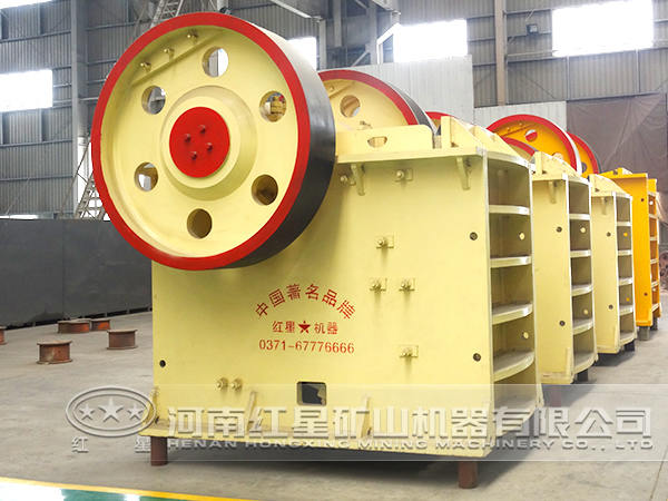 鉛鋅礦破碎機(jī)設(shè)備圖片
