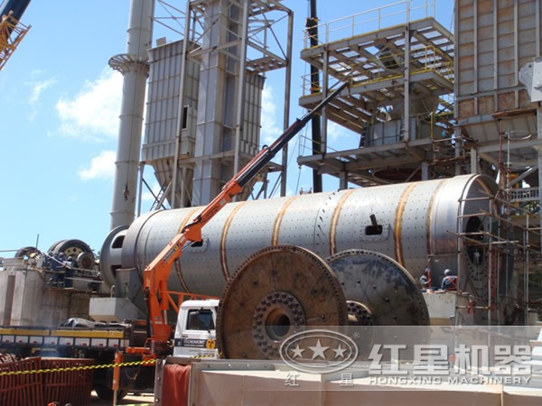 回轉(zhuǎn)窯作業(yè)現(xiàn)場(chǎng)