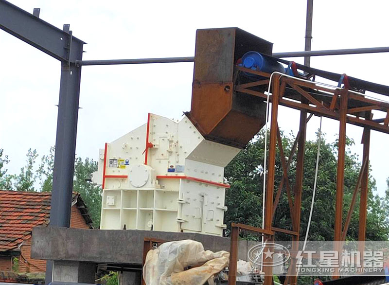 較大型反擊破一個小時出多少噸？型號有幾種？多少錢