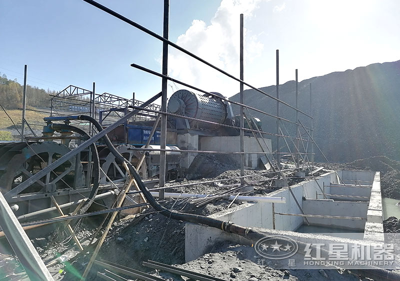 大型水泥球磨機客戶案例現(xiàn)場1 大型水泥球磨機客戶案例現(xiàn)場1