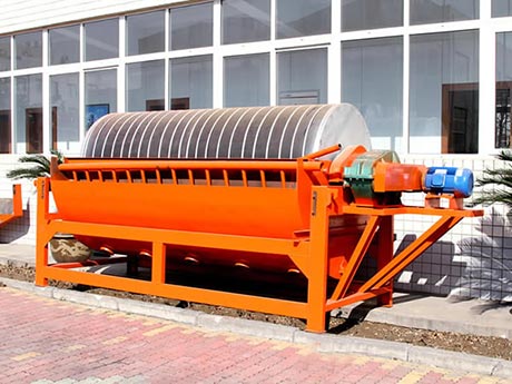 河南地區(qū)鉀長石磁選機(jī)制造廠哪個好？生產(chǎn)的型號有哪些？