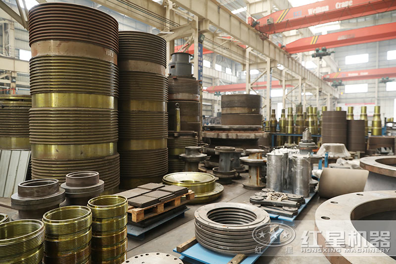 紅星機(jī)器花崗巖破碎機(jī)生產(chǎn)車間