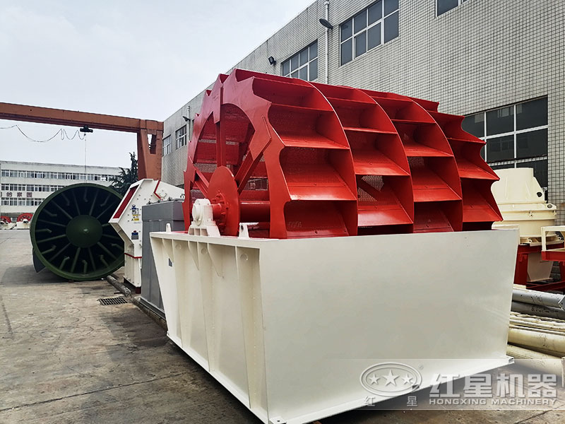 輪式洗砂機(jī)，占地小，洗的干凈不費水