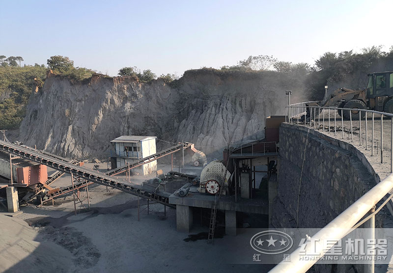 錘式破碎機配置的石灰石制砂生產(chǎn)線