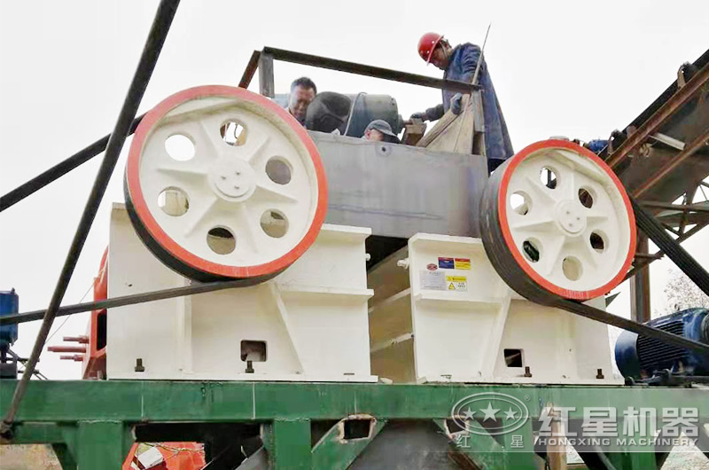 顎式石頭破碎機(jī)