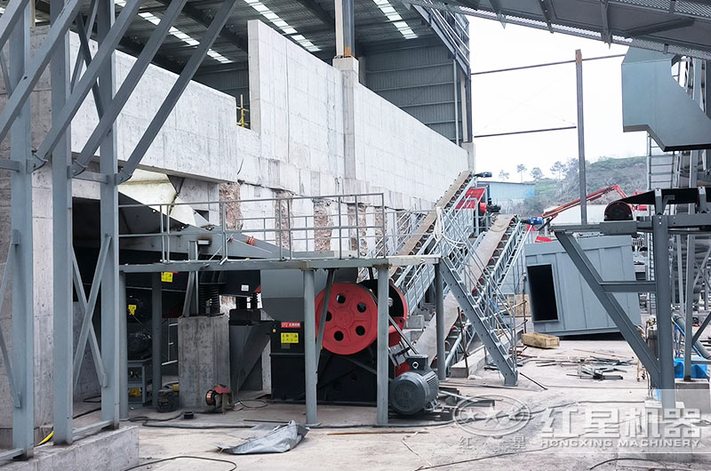 900x1200鄂破工作現(xiàn)場圖片