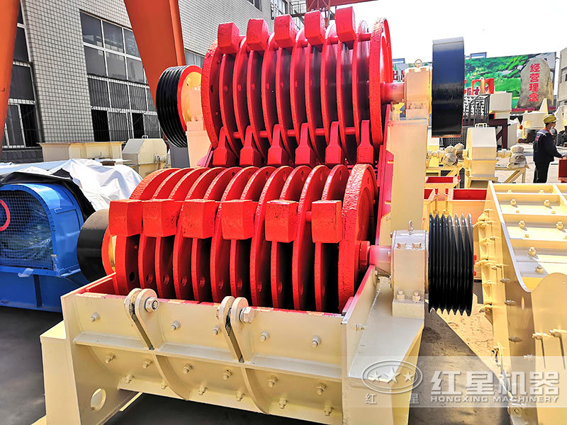 雙級(jí)破碎機(jī)內(nèi)部結(jié)構(gòu)實(shí)拍圖