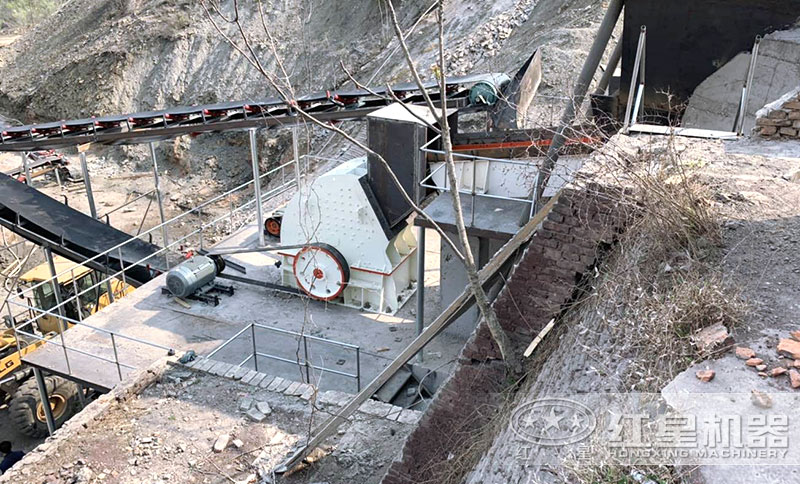 破碎機+給料機+篩分機+配套設(shè)備