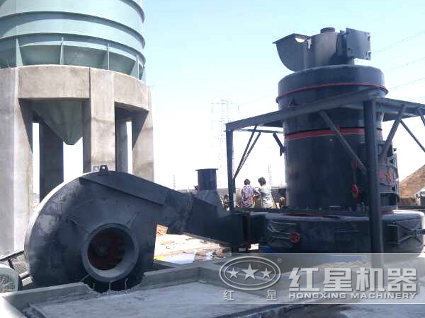 超細粉碎機現(xiàn)場圖