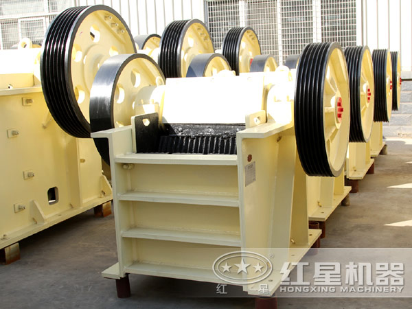 鄂破碎機設(shè)備圖