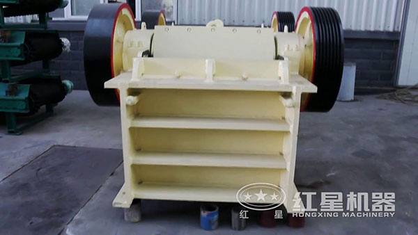 250顎式破碎機細(xì)節(jié)實拍