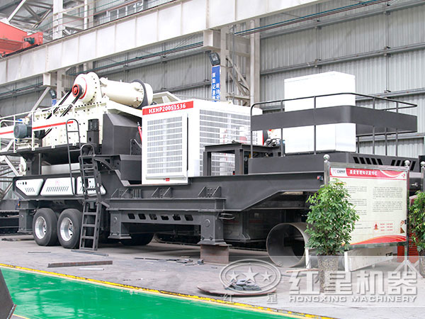 車載移動粉碎機(jī)