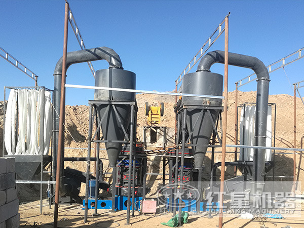 微粉碎機工作現(xiàn)場