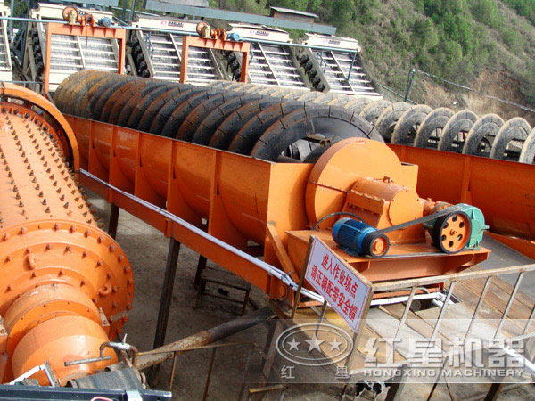 磷礦加工現(xiàn)場