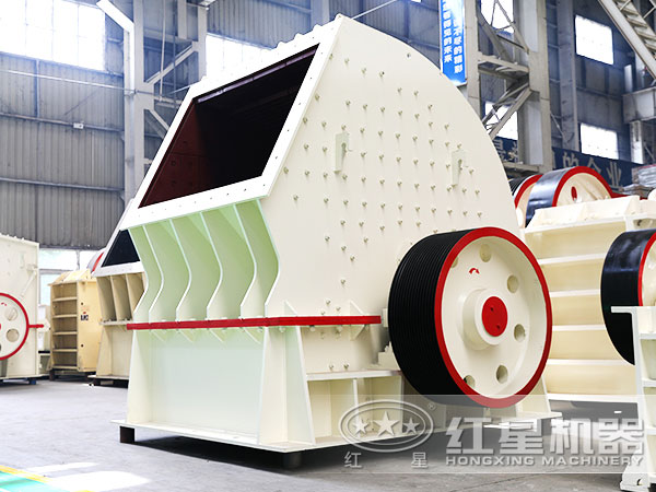 重錘破車間實(shí)拍