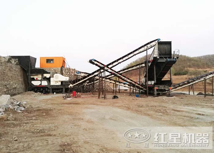 移動重錘破工作現(xiàn)場