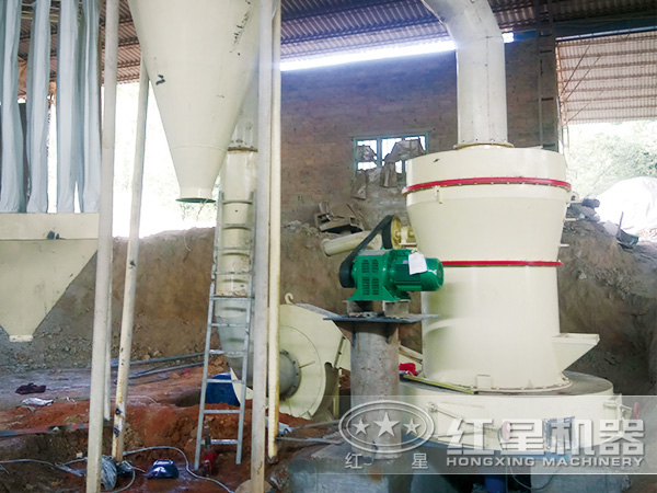 磨粉機作業(yè)現場