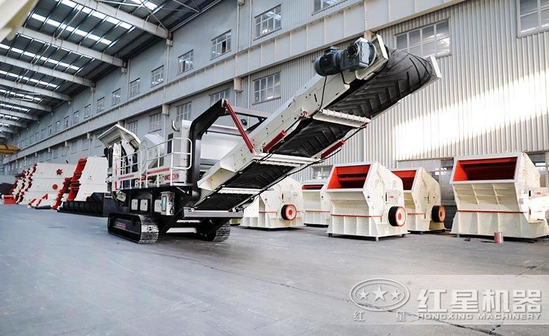 履帶式移動(dòng)破碎站車間展示