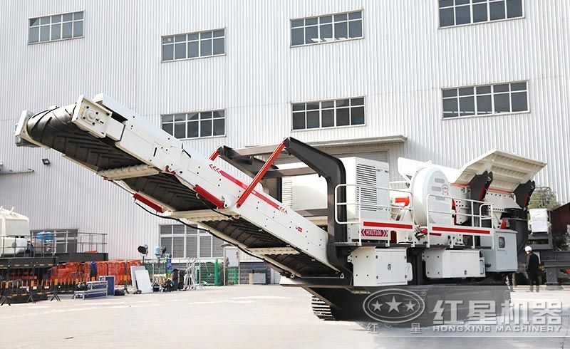 履帶移動(dòng)破多角度展示