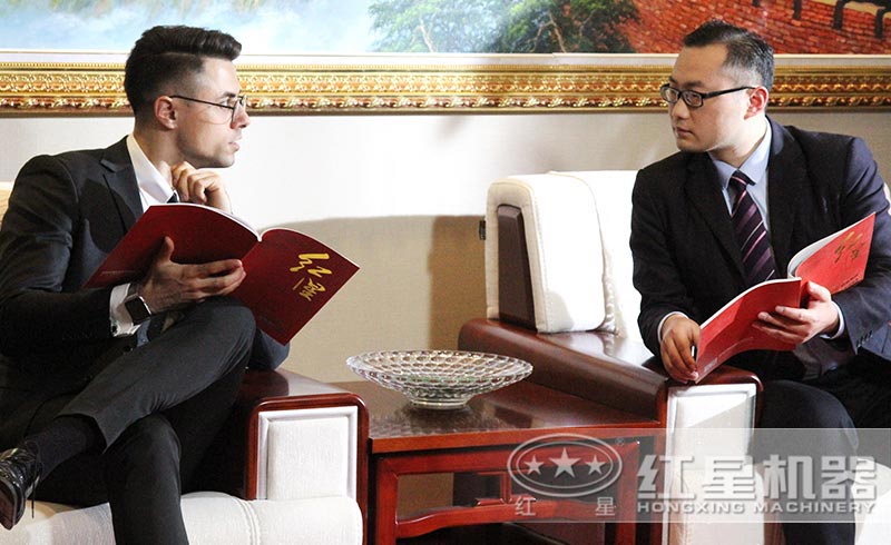 高嶺石磨粉機(jī)廠家