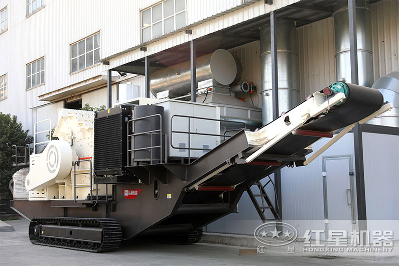 履帶移動(dòng)破碎機(jī)