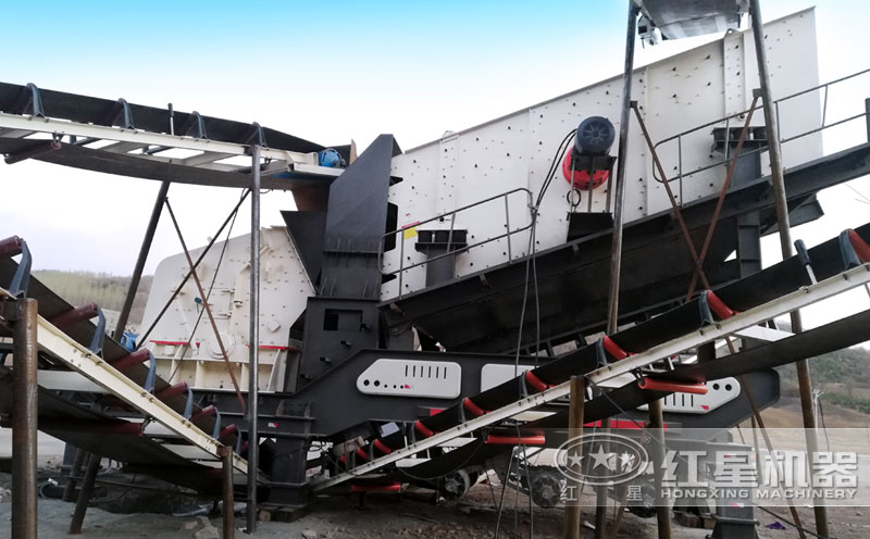 移動石子破碎站現(xiàn)場圖