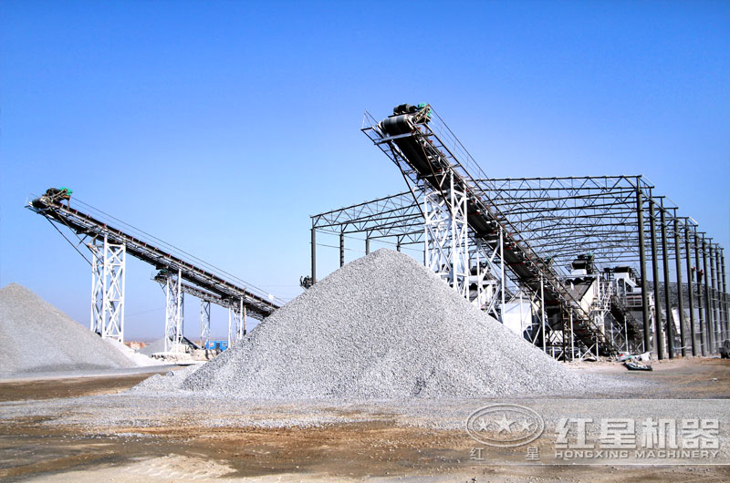 礦山機械設備作業(yè)現(xiàn)場整體圖