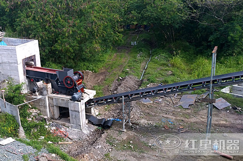 生產(chǎn)現(xiàn)場(chǎng)之顎破機(jī)