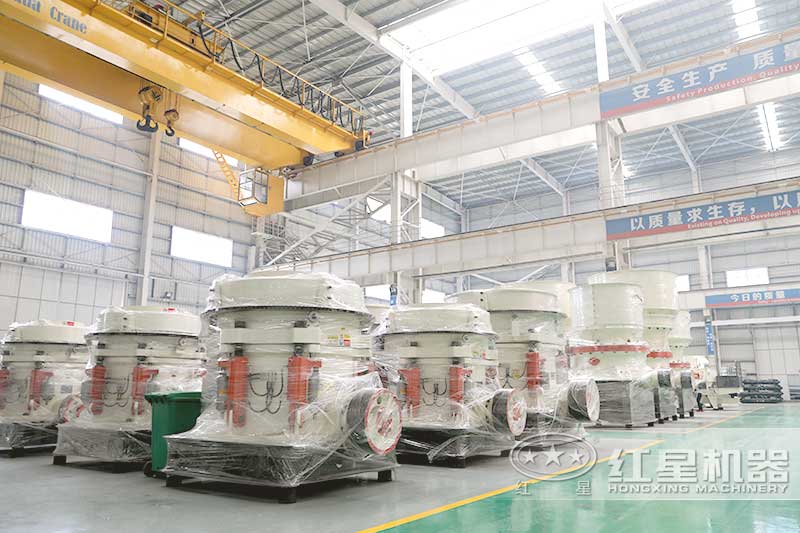 各種包裝完畢圓錐破碎機(jī)只待發(fā)貨