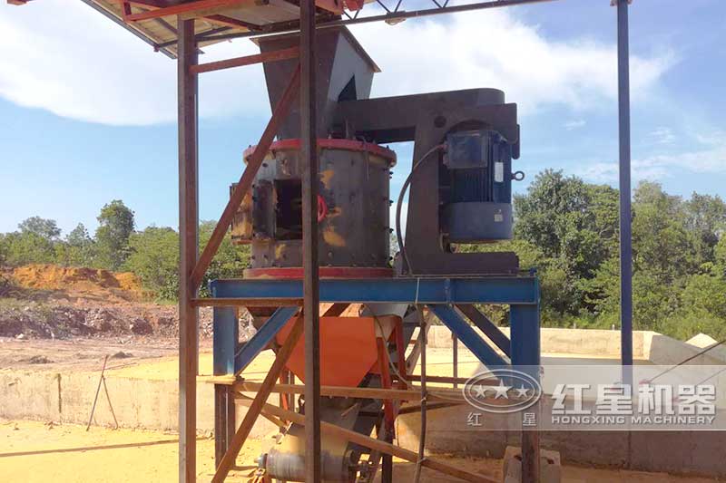 時產(chǎn)10噸復合破作業(yè)現(xiàn)場