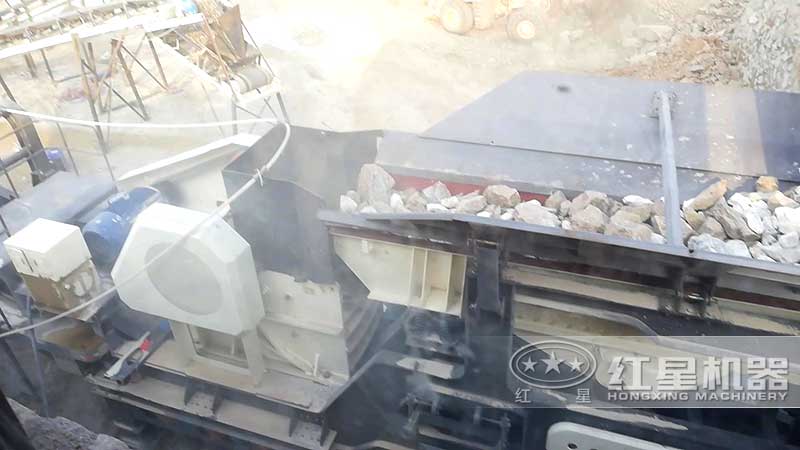 顎式破碎機(jī)