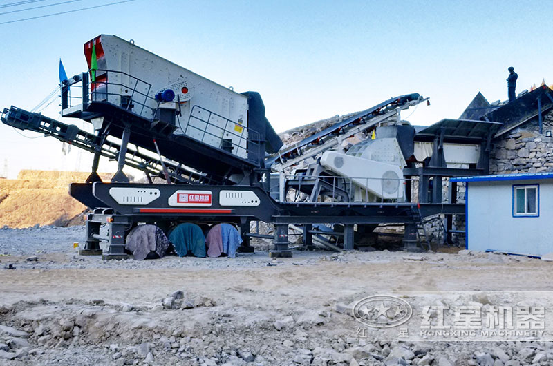 移動重錘式破碎機(jī)加工現(xiàn)場