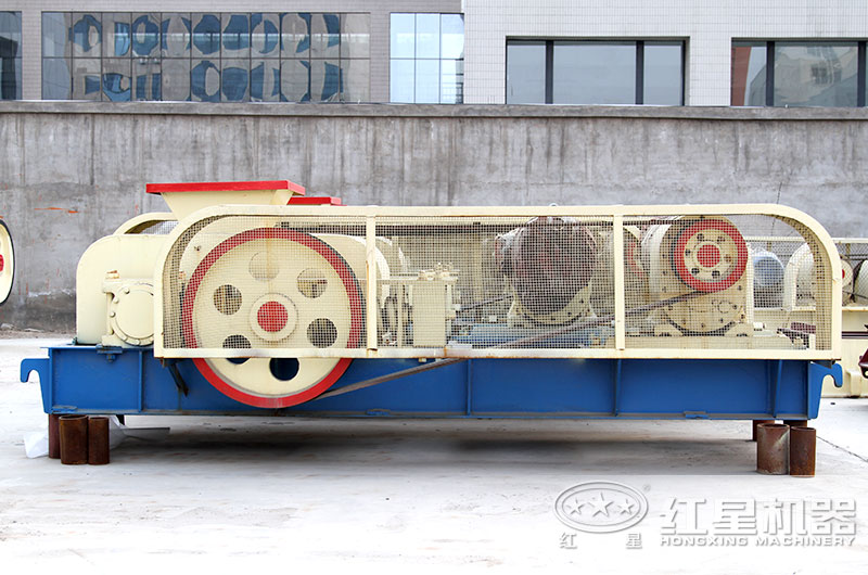 對(duì)輥式破碎機(jī)