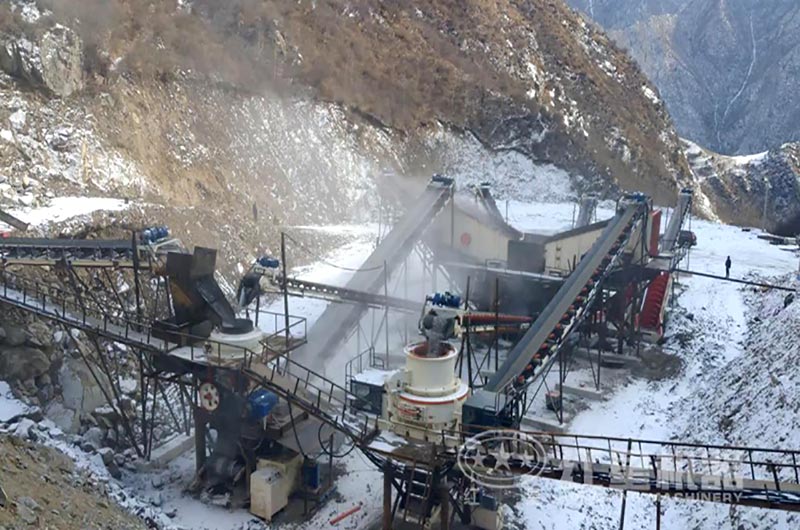 砂石生產(chǎn)線設(shè)備生產(chǎn)現(xiàn)場實(shí)拍