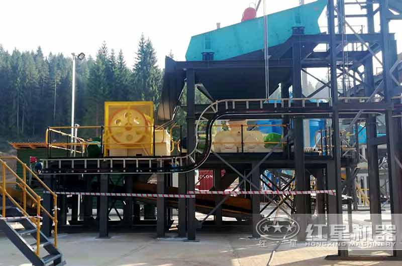 顎破加對輥破碎機處理選礦現(xiàn)場