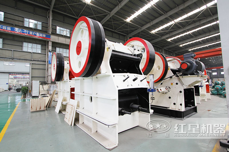 1200x1500鄂破機(jī)產(chǎn)量多少？多少錢一臺？