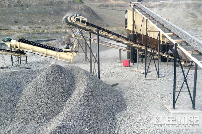 機(jī)制砂分選出的石粉有什么用？生產(chǎn)機(jī)制砂哪種制砂機(jī)好？