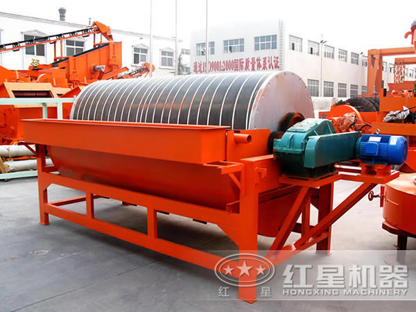 永磁筒式磁選機圖