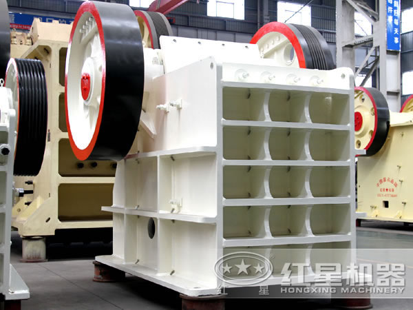 顎式破碎機(jī)粗碎