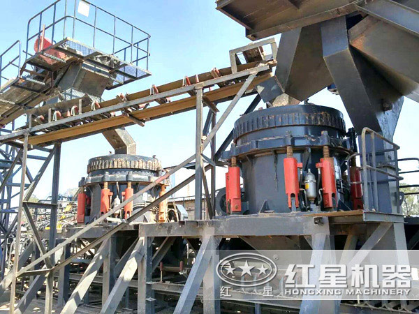 液壓圓錐破碎機(jī)